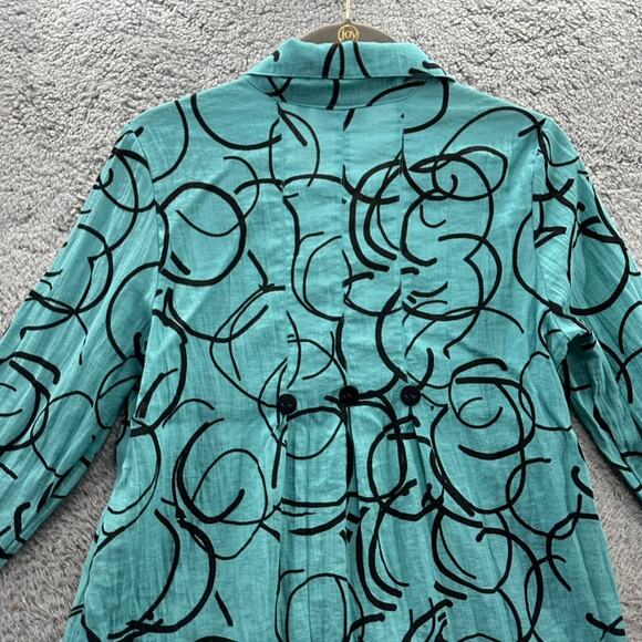 Habitat Clothes to Live in XS Blue Blouse Black Pattern Pleats in Back Buttons - Picture 10 of 11